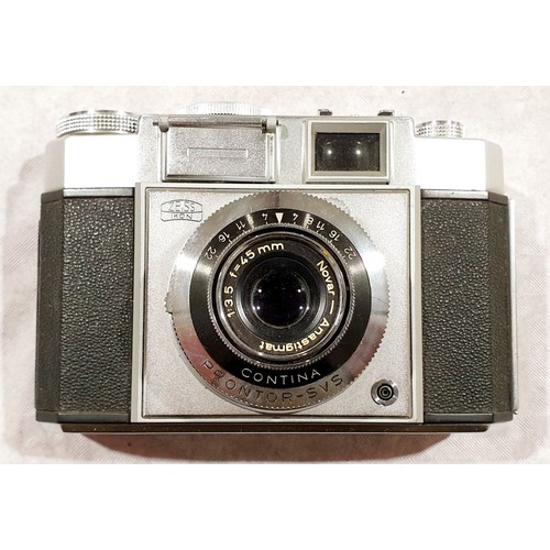 48 - A Carl Zeiss Ikon camera. UK shipping £14.