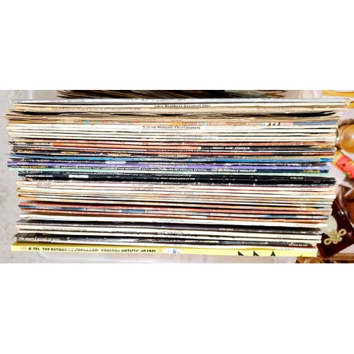 78 - A selection of vinyl LPs and singles including Motown. No shipping. Arrange collection or your own p... 