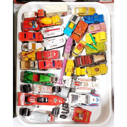 198 - A selection of toy cars including Matchbox. UK shipping £14.