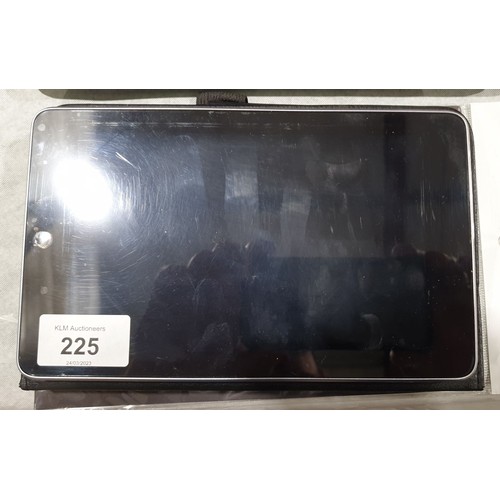 225 - An Asus Nexus 7 tablet model ME3 TOT. UK shipping £14.