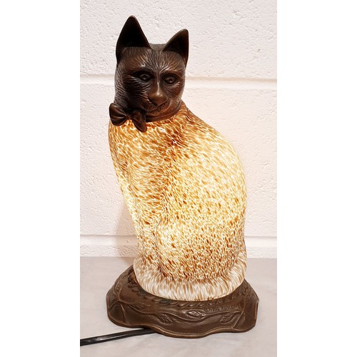 385 - A table lamp in the form of a cat, signed Tin Chi, 1996, height 11.25