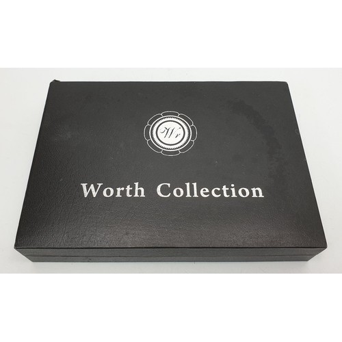 456 - Five boxed Worth Collection Aircraft of World War II coins. UK shipping £14.