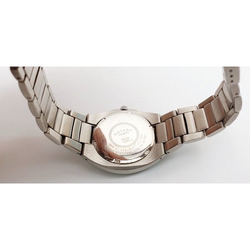 466 - A gentleman's stainless steel Rotary quartz wrist watch 11142, working order. UK shipping £14.