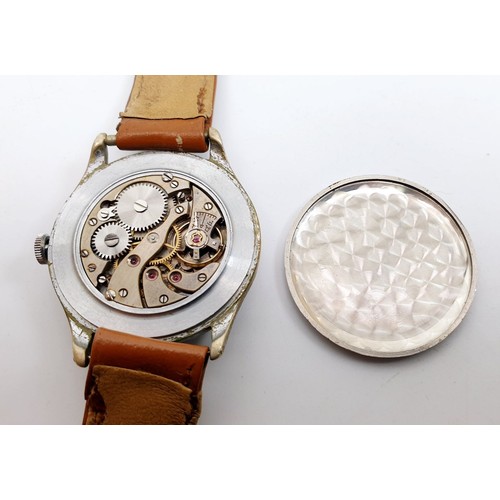 479 - A vintage gentleman's mechanical watch, working order. UK shipping £14.