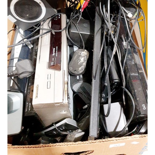 268 - A box of small electricals. No shipping. Arrange collection or your own packer and shipper, please. ... 