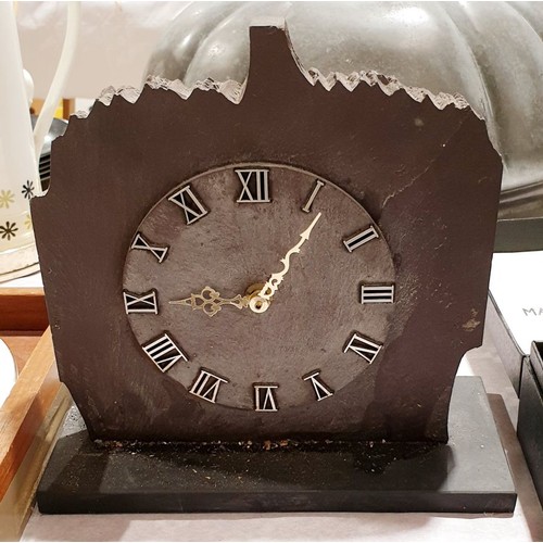 86 - A quartz slate clock, A/F, height 8