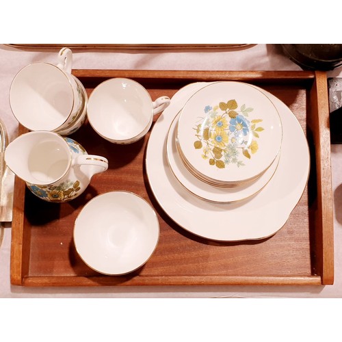 89 - A vintage Royal Grafton part tea service. No shipping. Arrange collection or your own packer and shi... 