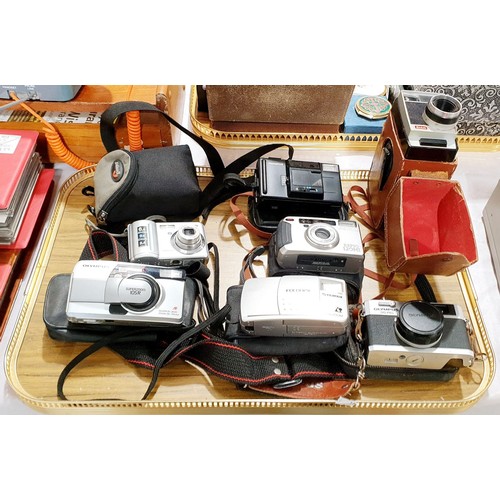 241 - A selection of cameras including an Olympus 35RC. UK shipping £14.