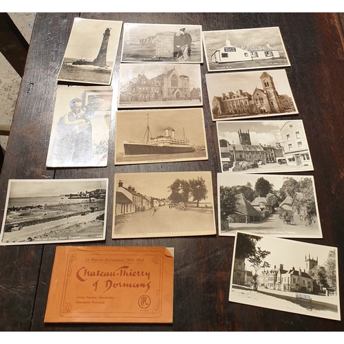 84 - A selection of approx 200 antique and later postcards. UK shipping £14.