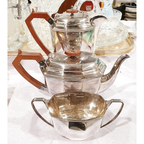 161 - A three piece silver plate tea set. UK shipping £14.