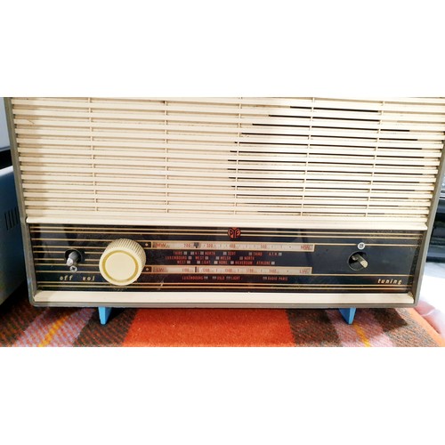 233 - A vintage Pye R33 valve radio A/F. No shipping. Arrange collection or your own packer and shipper, p... 