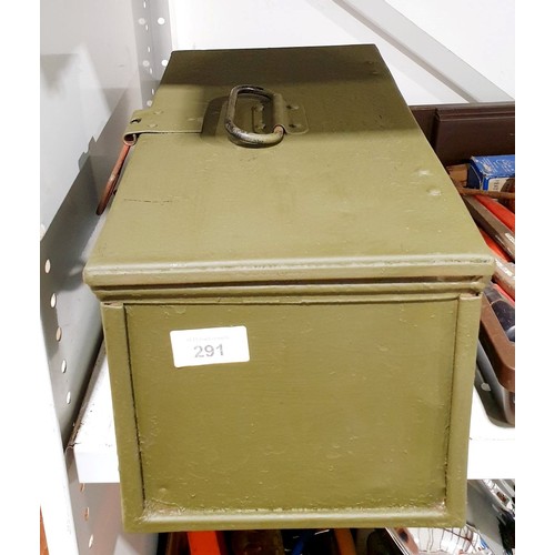 291 - A metal toolbox, width 14.75