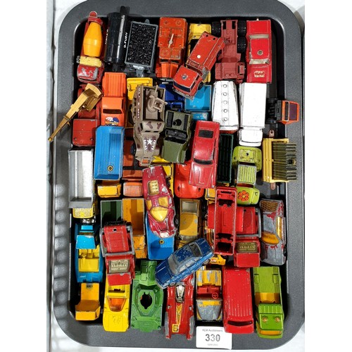 330 - A selection of toy vehicles. UK shipping £14.