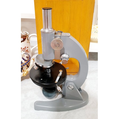 370 - A Korean Microscope model ML-101 together with accessories. No shipping. Arrange collection or your ... 