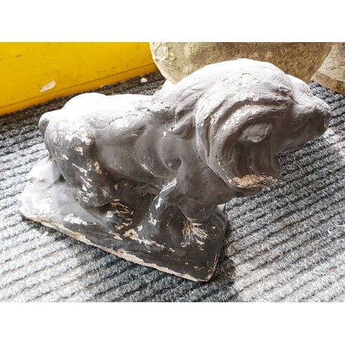 423 - A plaster garden lion, height 10.5