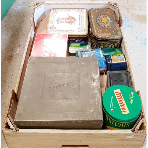 426 - A box of vintage tins. UK shipping £14.