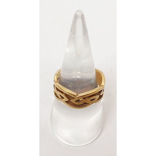 19 - A hallmarked 9ct gold Celtic knot work ring, size P/Q, 5.2g. UK shipping £14.