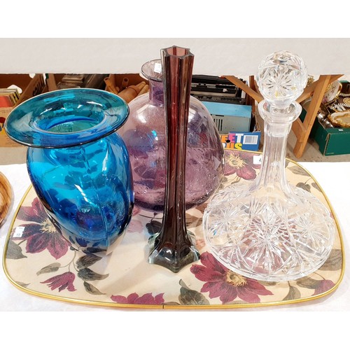 187 - Two Art Glass vases, the tallest 8.5