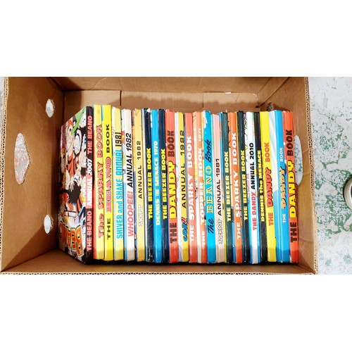 333 - Two boxes of annuals including Beano and Dandy. No shipping. Arrange collection or your own packer a... 