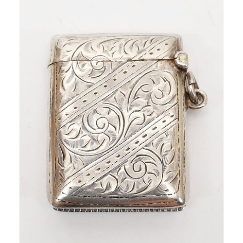 59 - A hallmarked silver vesta case, weight 25g, Birmingham 1917. UK shipping £14.