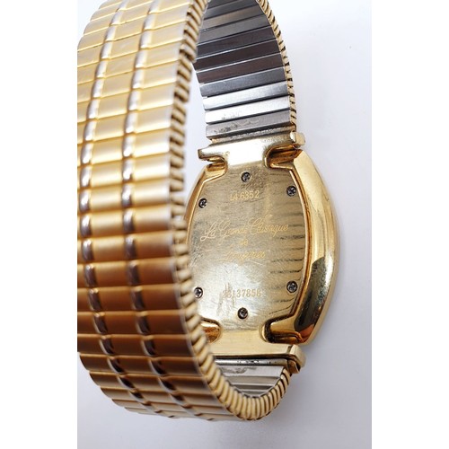 68 - A gentleman's gold plated quartz Longines wrist watch on a replacement expanding bracelet. UK shippi... 