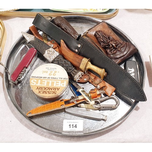 114 - A selection of knives and a vintage tin of .22 air gun pellets. No shipping. Arrange collection or y... 