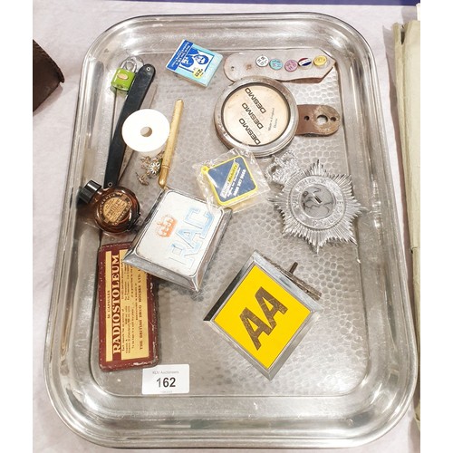 162 - Vintage car badges and assorted. UK shipping £14.