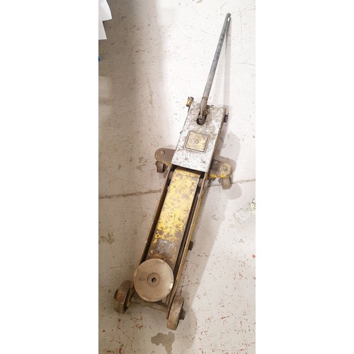 Lot 215       