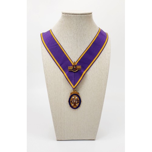 7 - A silver masonic medal with sash and case. UK shipping £14.