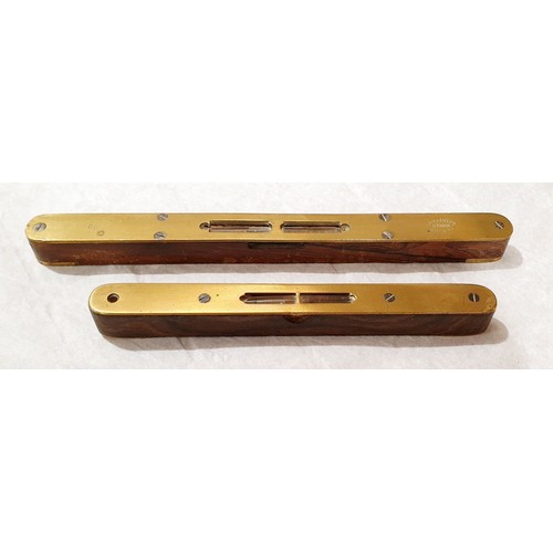 60 - An antique rosewood and brass spirit level by J. Buist of Edinburgh, length 10.5