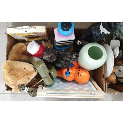 125 - Two boxes of bric-a-brac. No shipping. Arrange collection or your own packer and shipper, please. El... 