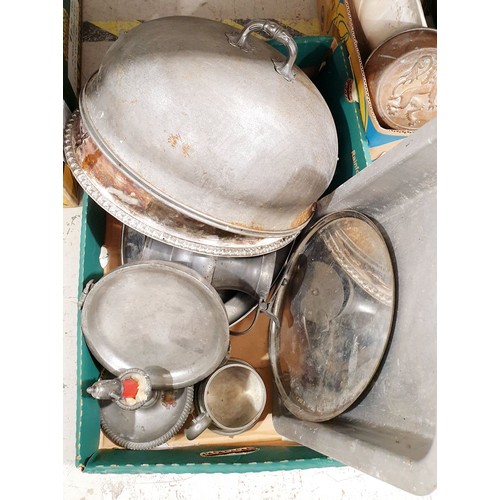 189 - A box of metal ware including an Aga cooker tray. No shipping. Arrange collection or your own packer... 