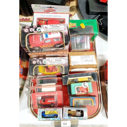 194 - A selection of boxed toy vehicles. UK shipping £14.