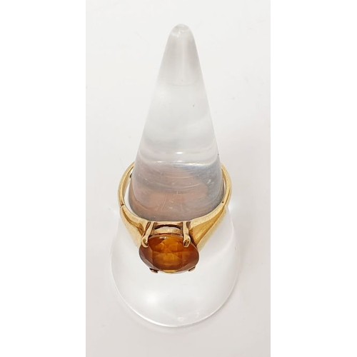 19 - A 9ct gold ring set with citrine, gross weight 3.4g, size O. UK shipping £14.