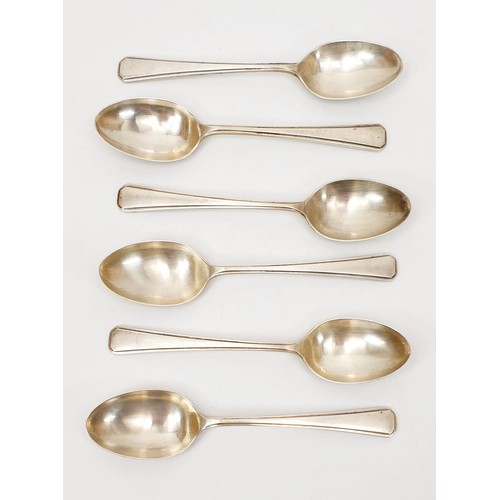 42 - A set of six hallmarked silver spoons, weight 153g, maker JW&Co, London 1942. UK shipping £14.