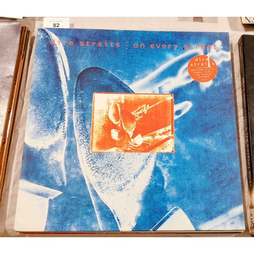 82 - Five Dire Straits LPs including On Every Street, Alchemy and Making Moves. UK shipping £14.