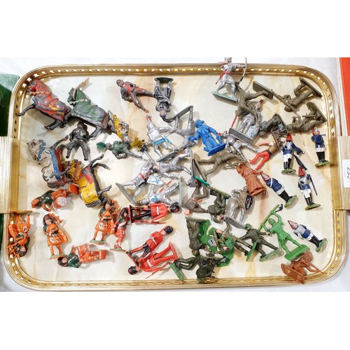 233 - A selection of vintage metal soldiers and horses, some A/F together with plastic soldiers. UK shippi... 