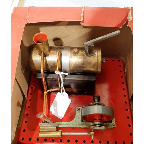 294 - A vintage boxed Mamod SE.2A live steam power plant. UK shipping £14.