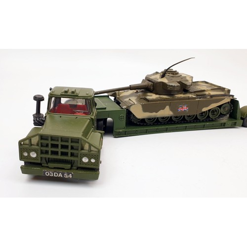 16 - A vintage boxed Corgi Tank Transporter And Centurion MK. III Tank Gift Set No. 10. UK shipping £14. ... 