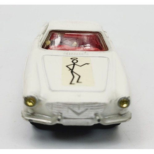 51 - A vintage boxed Corgi The Saint's Car Volvo P.1800, 258. UK shipping £14. We combine shipping.