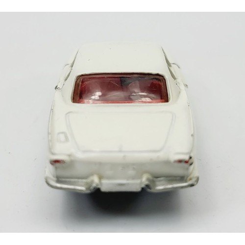 51 - A vintage boxed Corgi The Saint's Car Volvo P.1800, 258. UK shipping £14. We combine shipping.