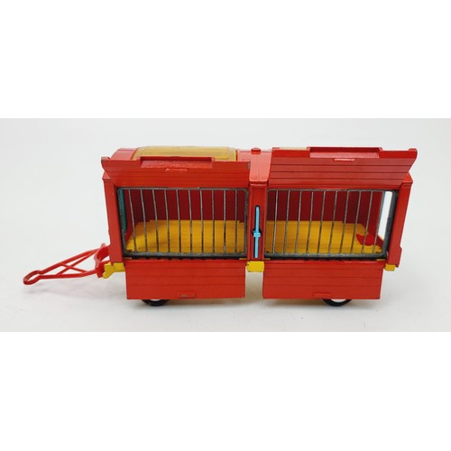 91 - A vintage boxed Corgi Chipperfield's Circus Animal Cage 1123. UK shipping £14. We combine shipping.