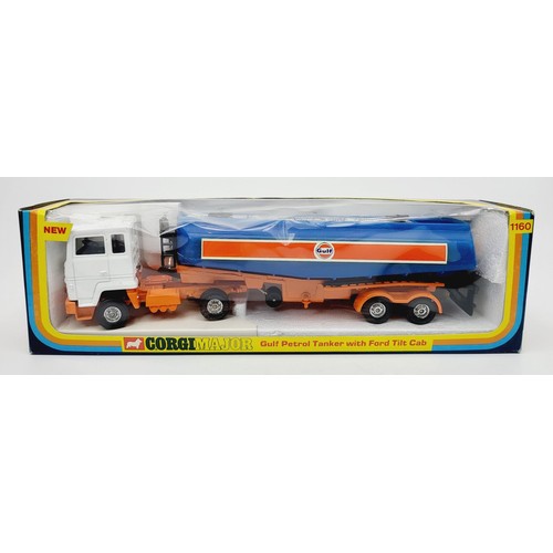 113 - A vintage boxed Corgi Gulf Petrol Tanker with Ford Tilt Cab, 1160. UK shipping £14. We combine shipp... 