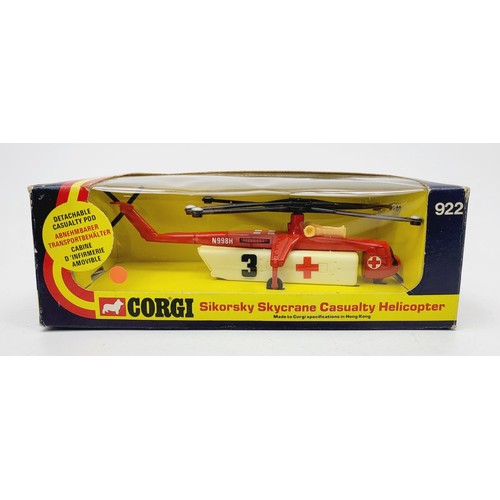 122 - A vintage boxed Corgi Sikorsky Sky Crane Casualty Helicopter, 922. UK shipping £14. We combine shipp... 