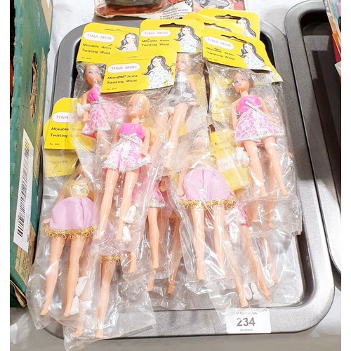 234 - A quantity of new in packet vintage Tina Mod dolls. UK shipping £14.