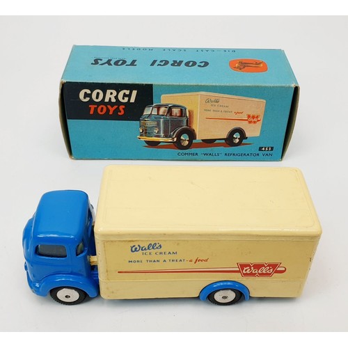 197 - A vintage boxed Corgi Commer 