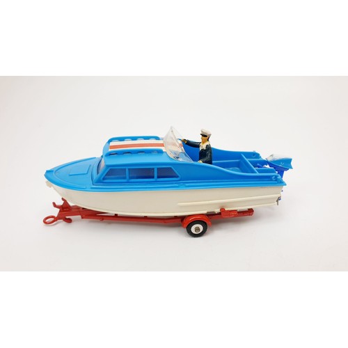 219 - A vintage boxed Corgi Dolphin 20 Cruiser on Wincheon Trailer, 104. UK shipping £14. We combine shipp... 