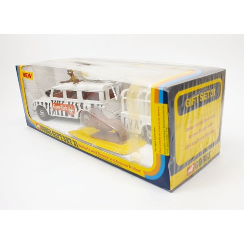 230 - A vintage boxed Corgi Safari Land Rover and Animal Trainer, Gift Set 31. UK shipping £14. We combine... 