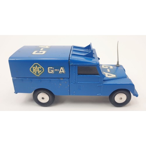 239 - A vintage boxed Corgi R.A.C. Radio Rescue Land-Rover, 416. UK shipping £14. We combine shipping.