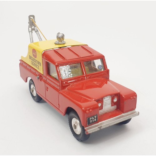 240 - A vintage boxed Corgi Land-Rover Breakdown Truck, 417S. UK shipping £14. We combine shipping.